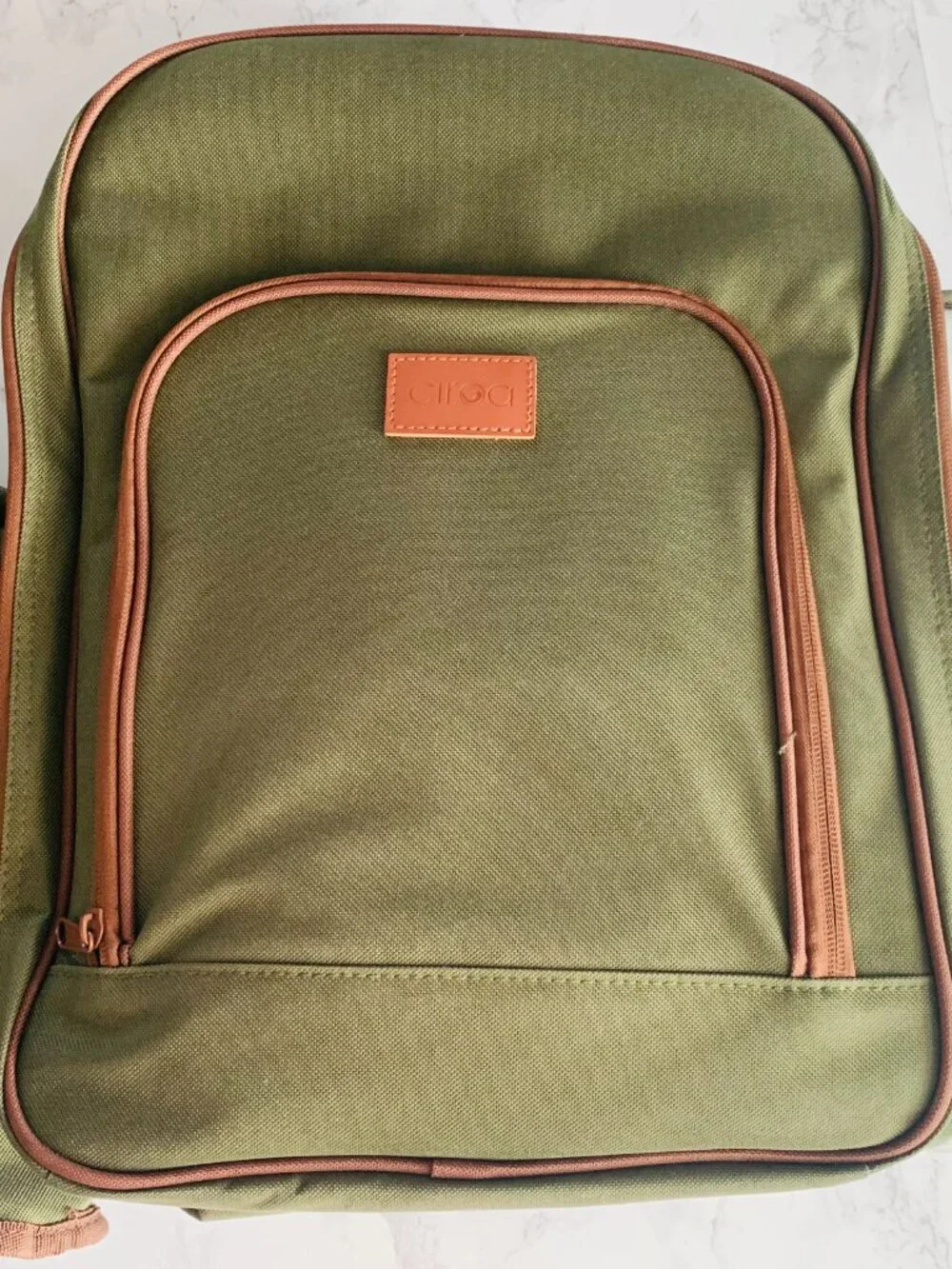 Ciroa Day Out Essentials Picnic Backpack Green Brown Trim Insulated Outdoor Set